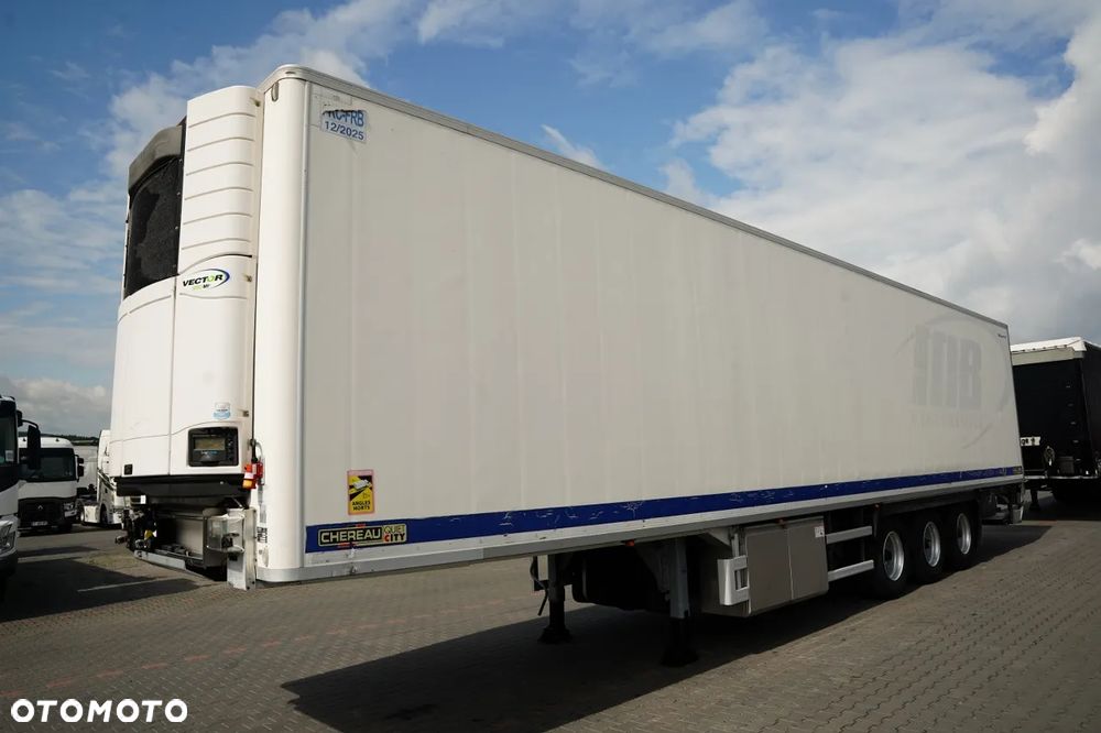 Chereau CHŁODNIA / CARRIER VECTOR 1950 MT / MULTITEMPERATURA / OŚ PODNOSZONA / WINDA 2 500 KG / ROLETA - 2