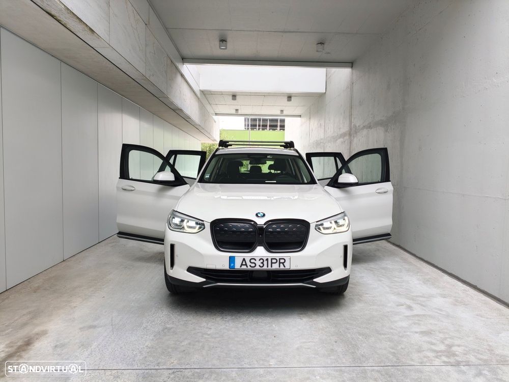 BMW iX3 Impressive - 3