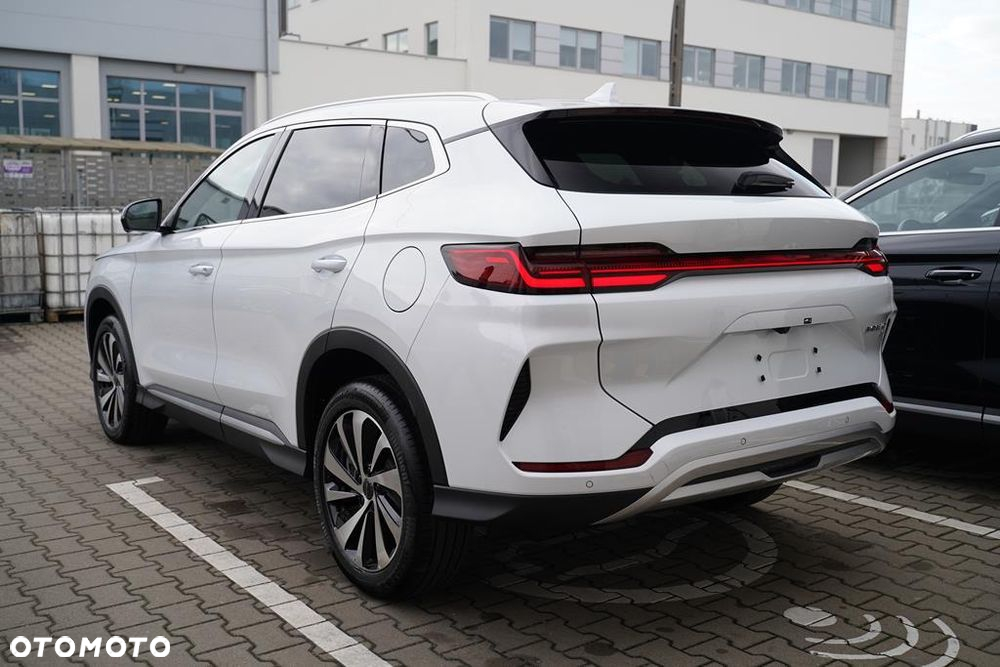 BYD Seal U 1.5T DM-i Design AWD - 4