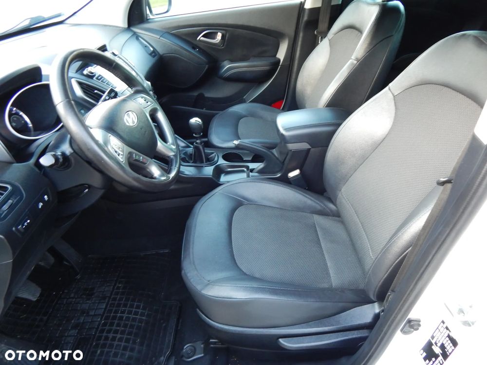 Hyundai ix35 1.7 CRDi Comfort 2WD - 16