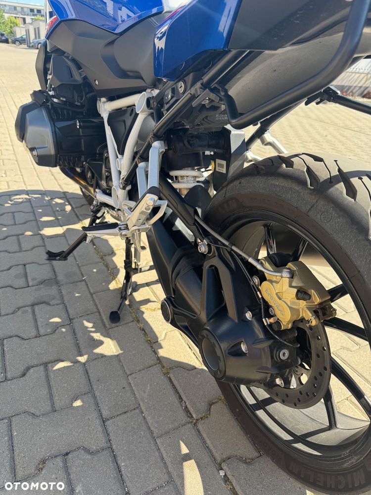 BMW R - 22