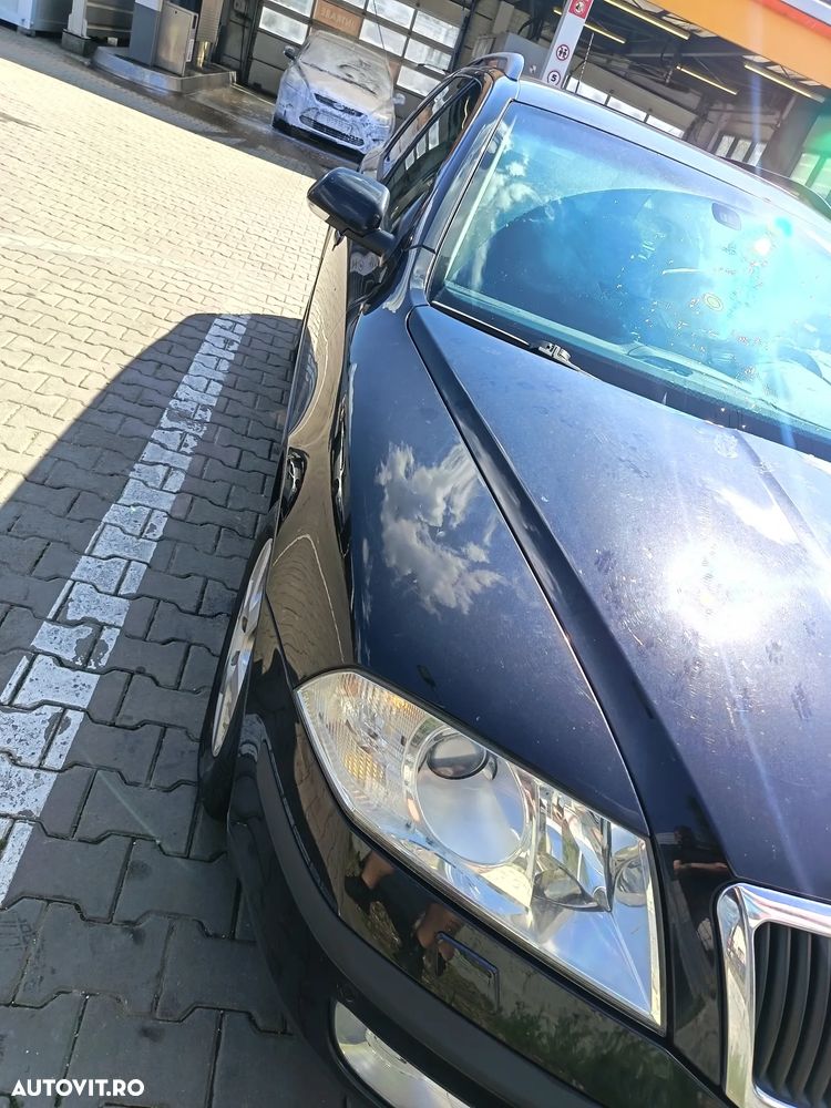 Skoda Octavia 1.8 Turbo FSI Sport Edition - 3