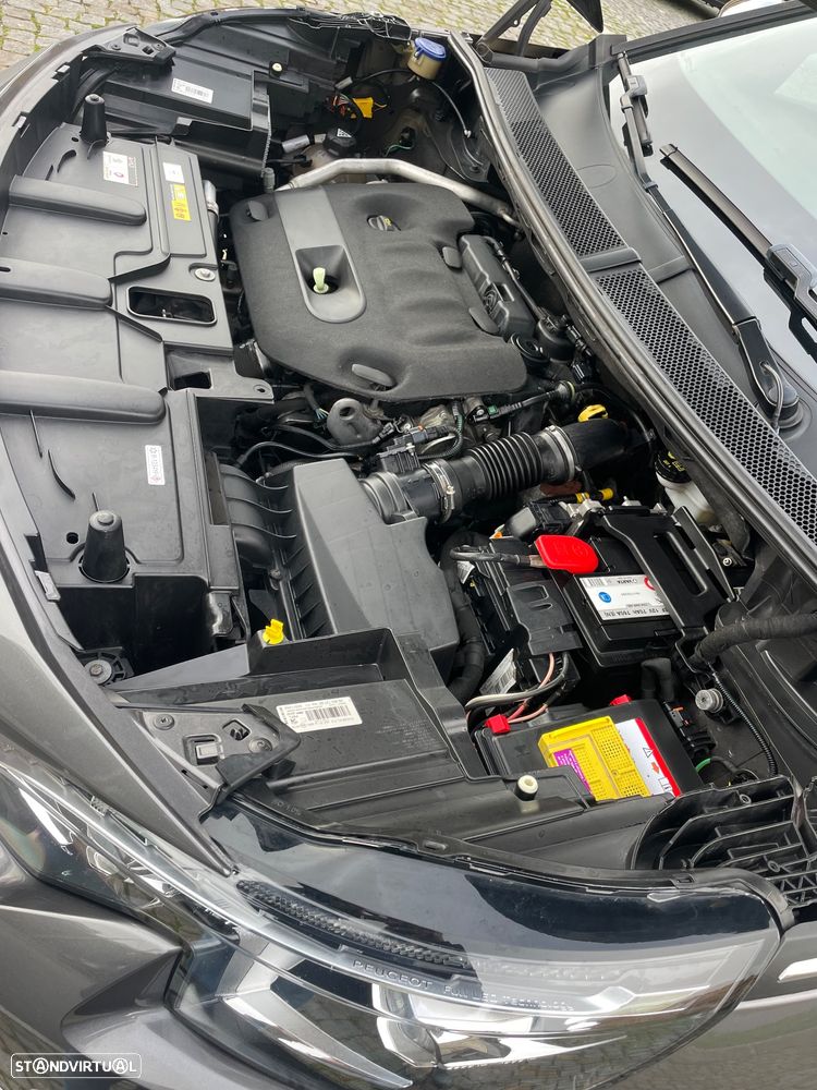 Peugeot 3008 2.0 BlueHDi GT EAT6 - 37