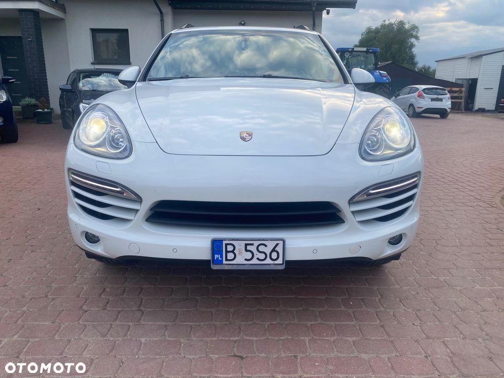 Porsche Cayenne - 22