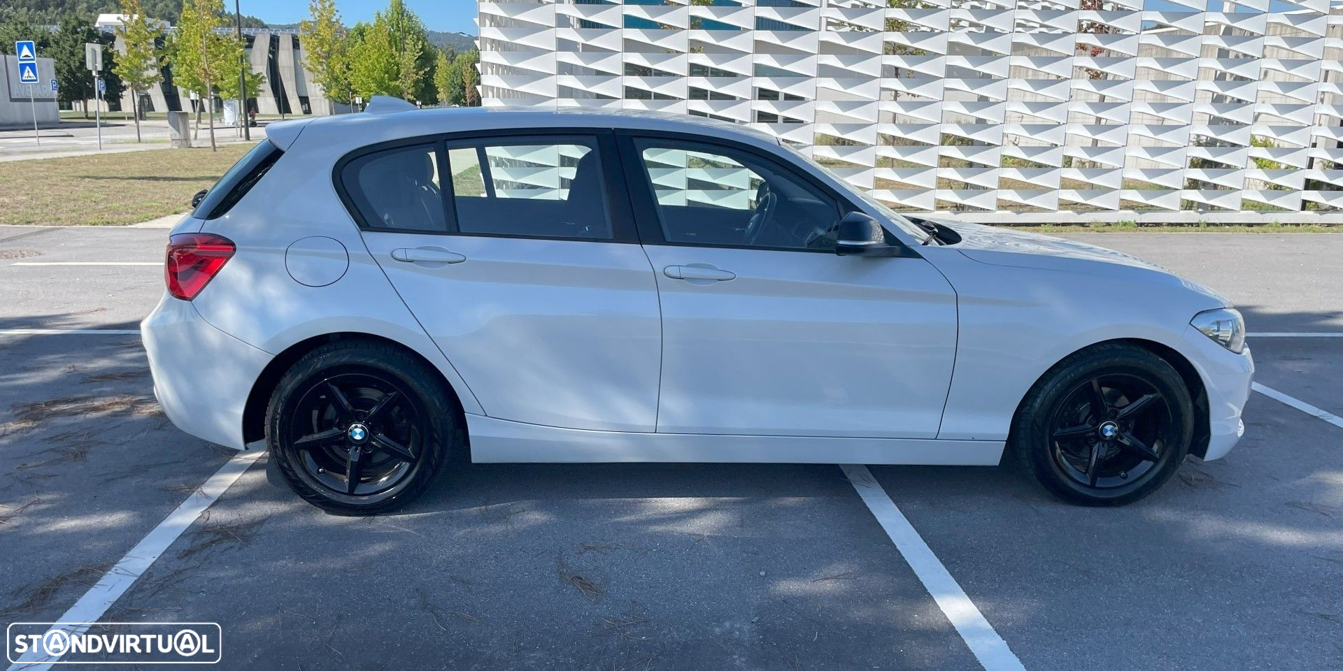 BMW 116 d Line Sport - 21