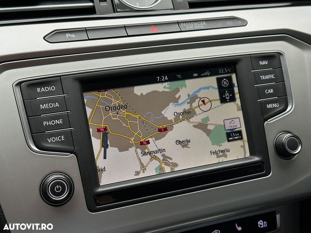 Volkswagen Passat 2.0 TDI Comfortline - 15