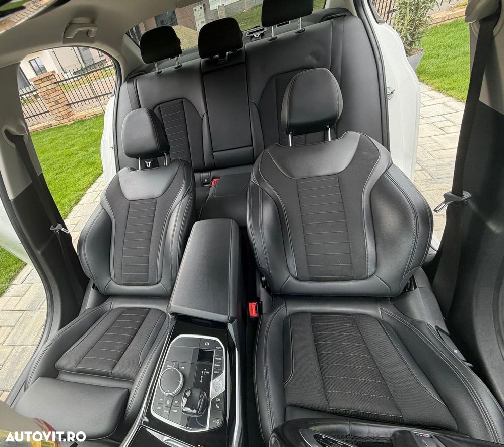 BMW Seria 3 330e Aut. M Sport - 2