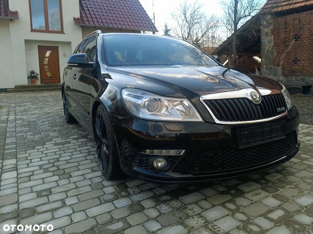 Skoda Octavia 2.0 TSI RS - 7