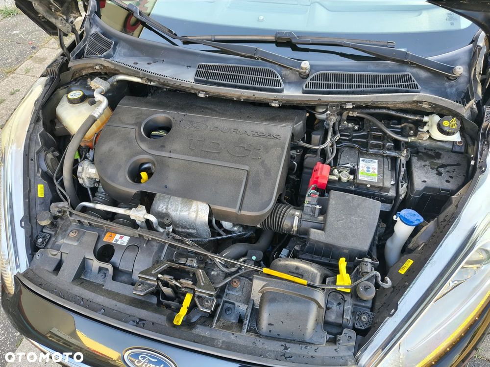 Ford Fiesta 1.6 TDCi DPF Titanium - 9