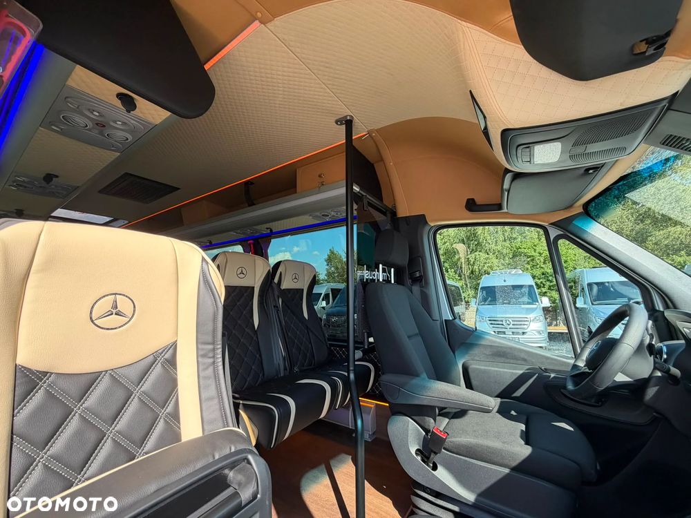 Mercedes-Benz Sprinter 519 - 15