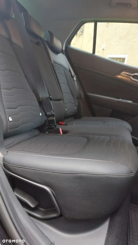 Kia Sportage 1.6 T-GDI MHEV Business Line 2WD DCT - 13