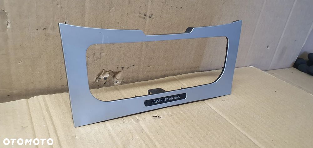 Ramka panelu nawiewu konsoli dekor VW Passat B7 3AA863100B 3AA919234 - 3