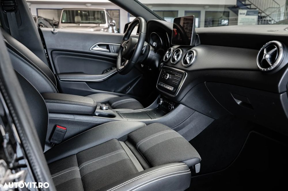 Mercedes-Benz CLA 200 d 7G-DCT AMG Line - 10