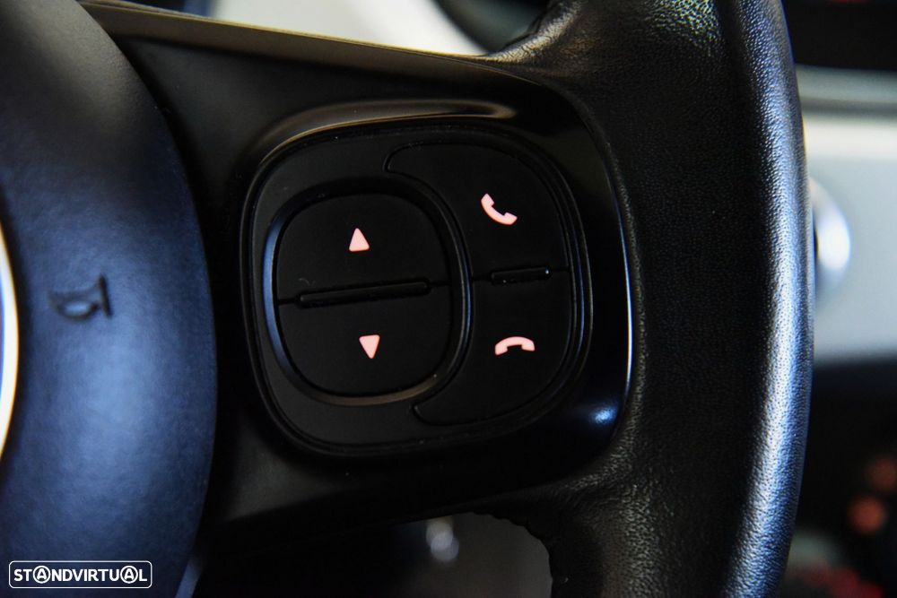 Fiat 500 1.0 Hybrid Connect - 23