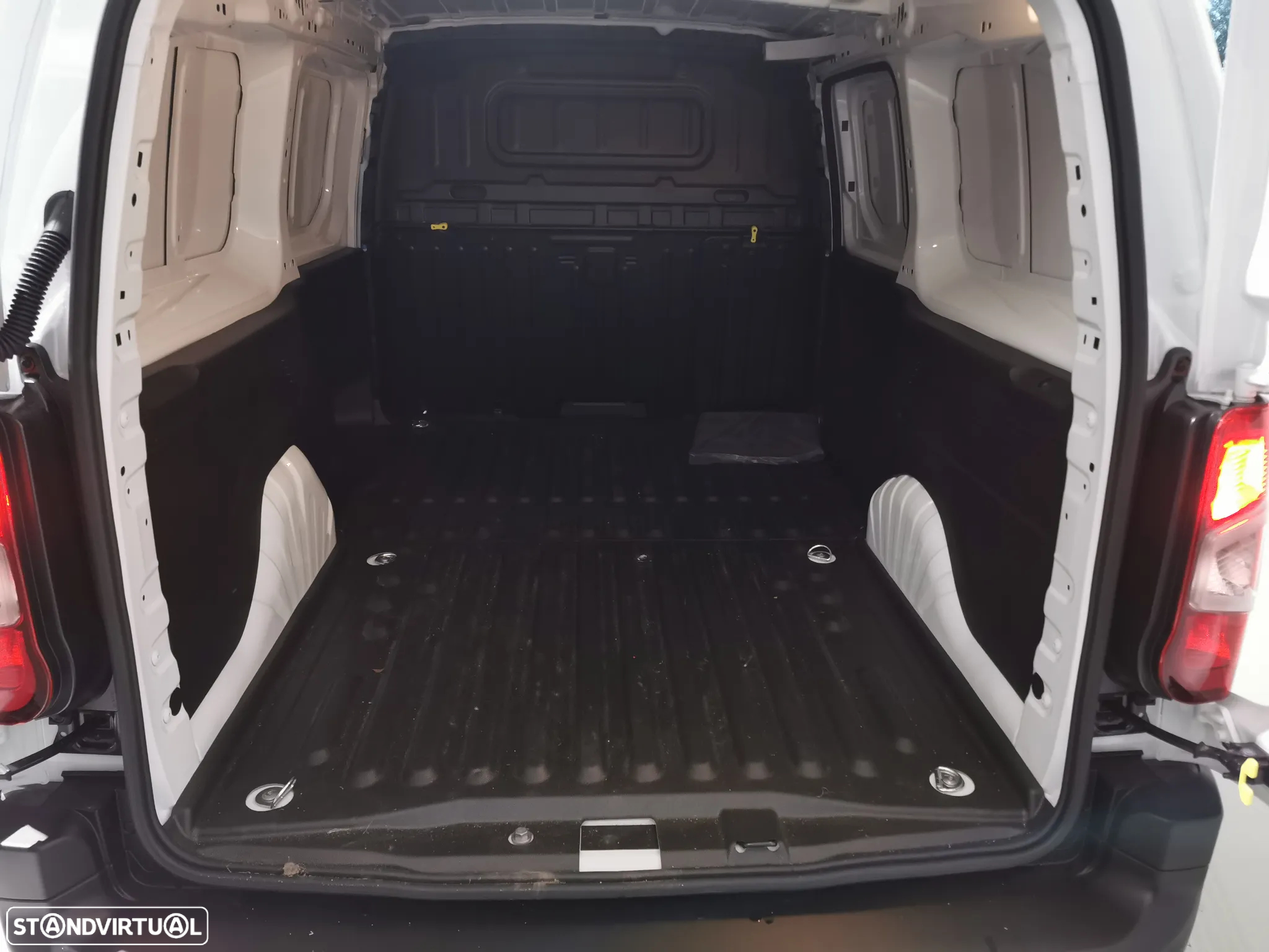 Opel Combo Cargo L2 1.5D XL - 15