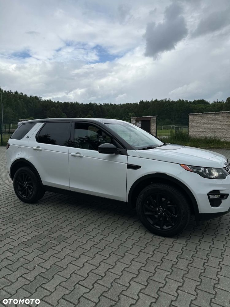Land Rover Discovery Sport 2016 photo 3