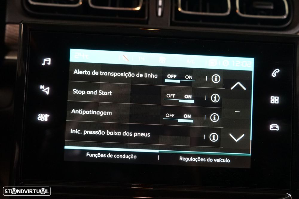 Citroën C3 1.2 PureTech Shine - 31