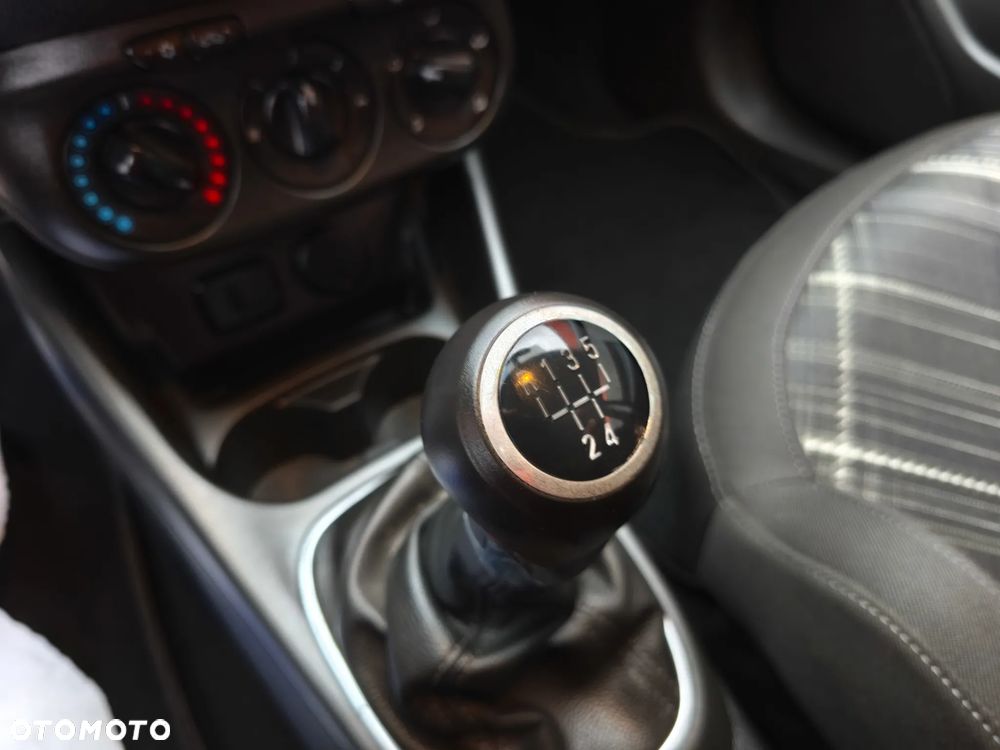 Opel Corsa 1.2 Cosmo - 13