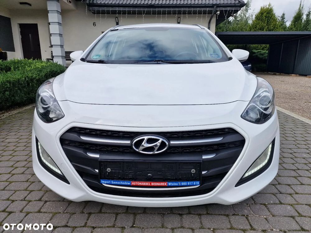 Hyundai i30 1.6 CRDi BlueDrive Classic - 10