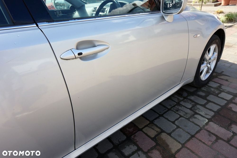 DRZWI PRZEDNIE PRAWE IS II E2 1G1  SREBRNY LEXUS 2005-2010 - 2