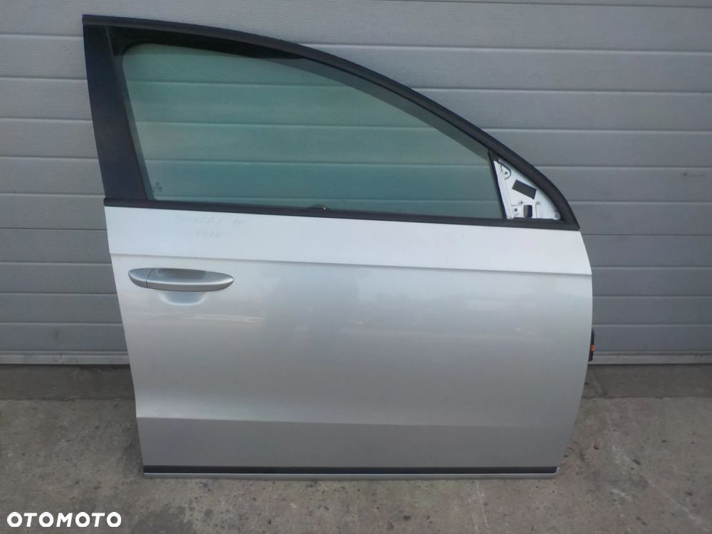 VOLKSWAGEN PASSAT B7 DRZWI PRAWY PRZÓD PRZEDNIE LA7W - 1