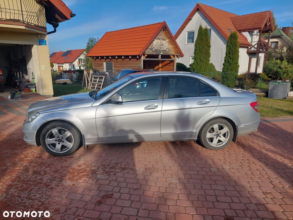 Mercedes-Benz Klasa C 180 Kompressor Automatik - 8