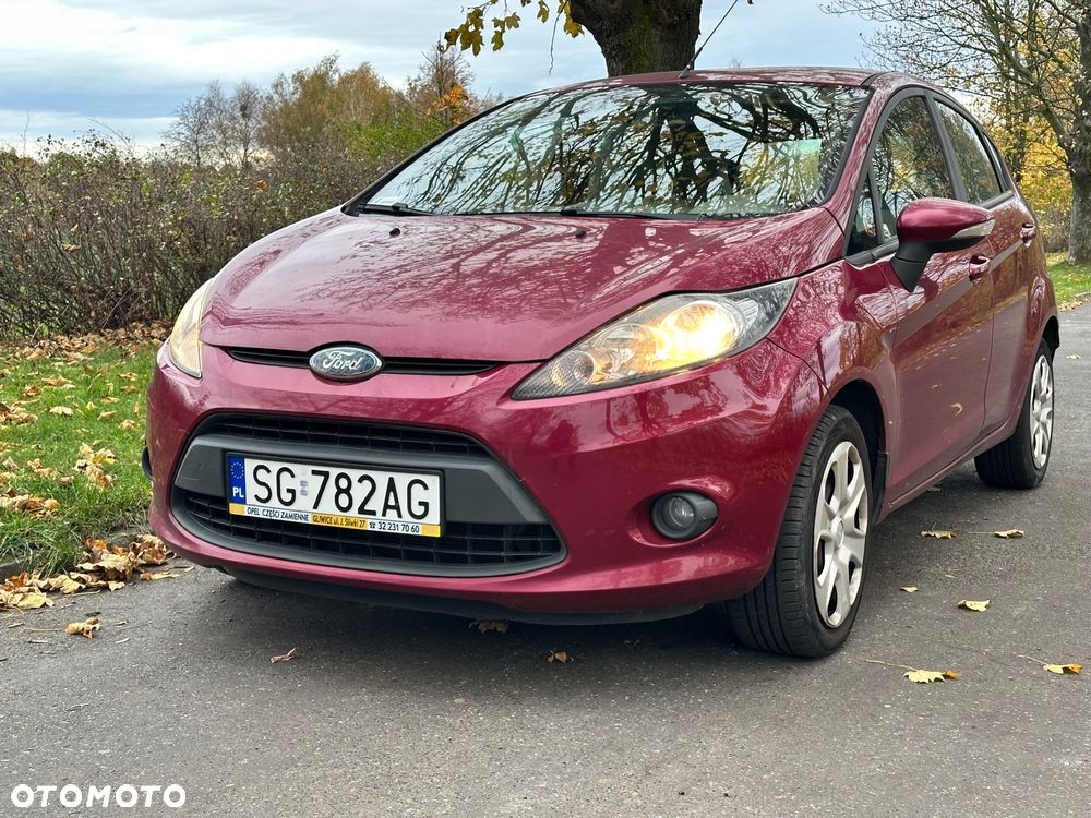 Ford Fiesta 1.25 Celebration - 1