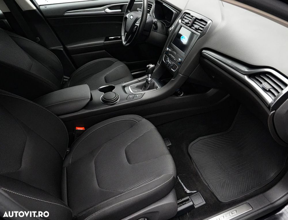 Ford Mondeo 2.0 TDCI Start-Stopp Titanium - 13