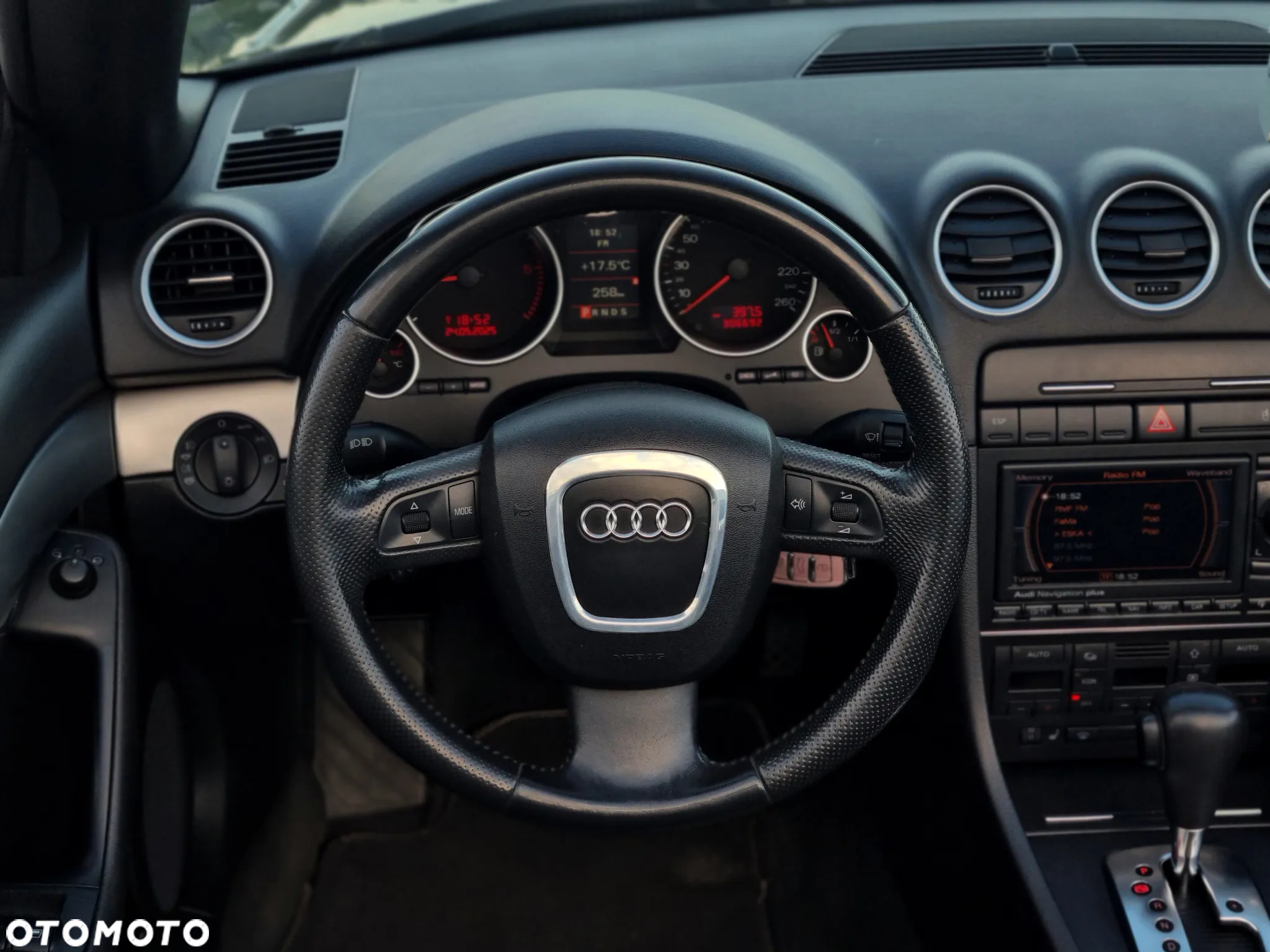 Audi A4 Cabriolet 3.0 TDI DPF quattro tiptronic - 20