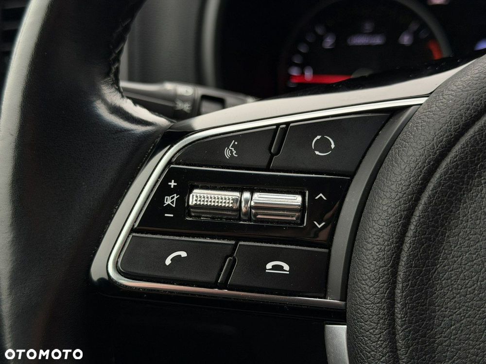 Kia Sportage 1.6 CRDI Black Edition 2WD - 32