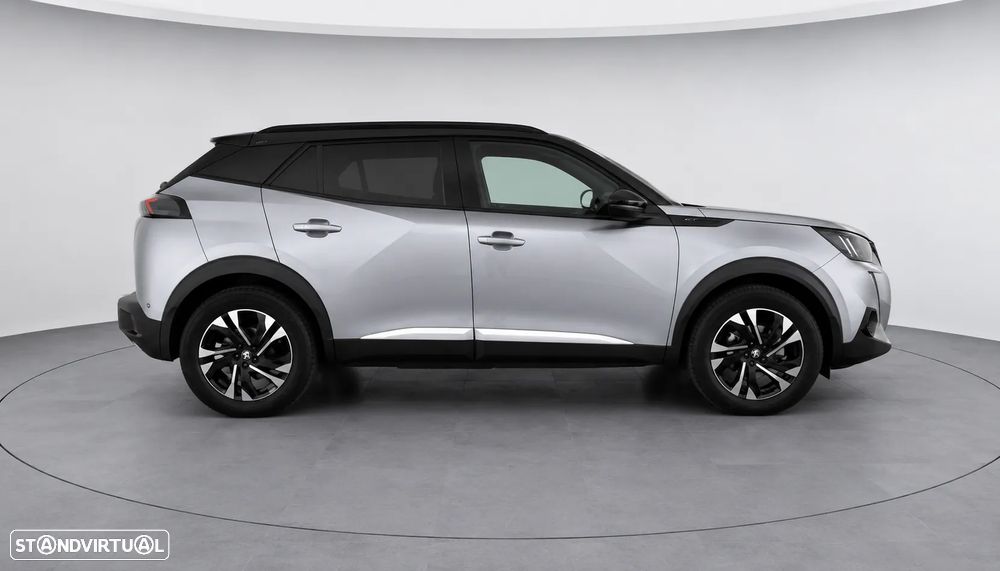 Peugeot e-2008 50 kWh GT - 11