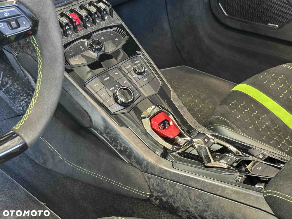 Lamborghini Huracan Performante - 21