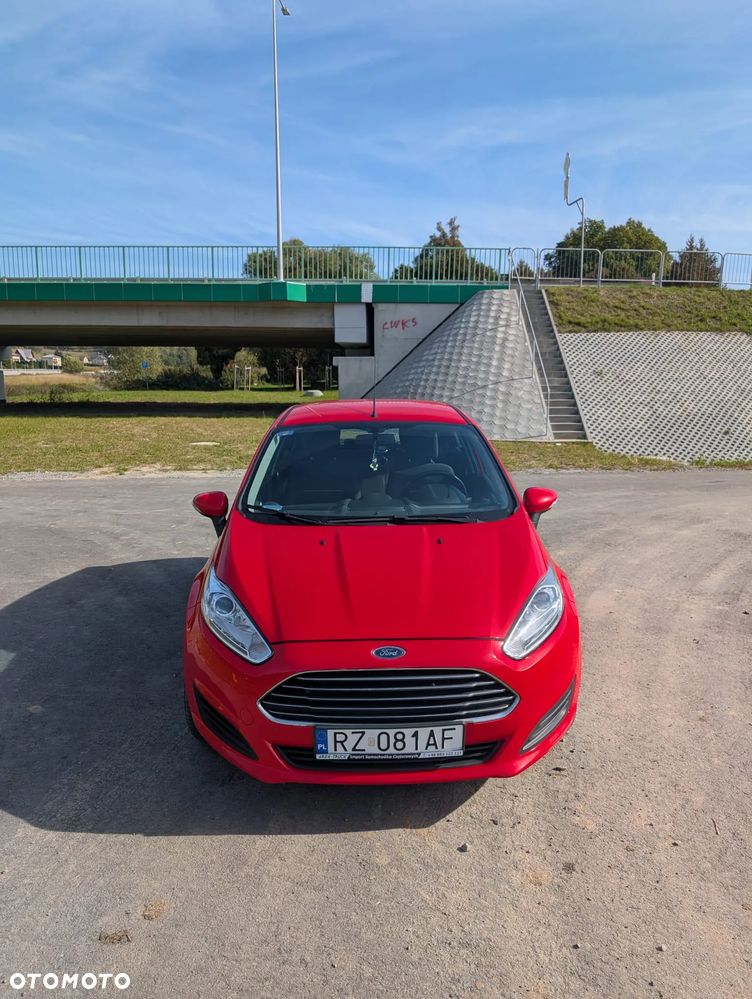 Ford Fiesta - 2