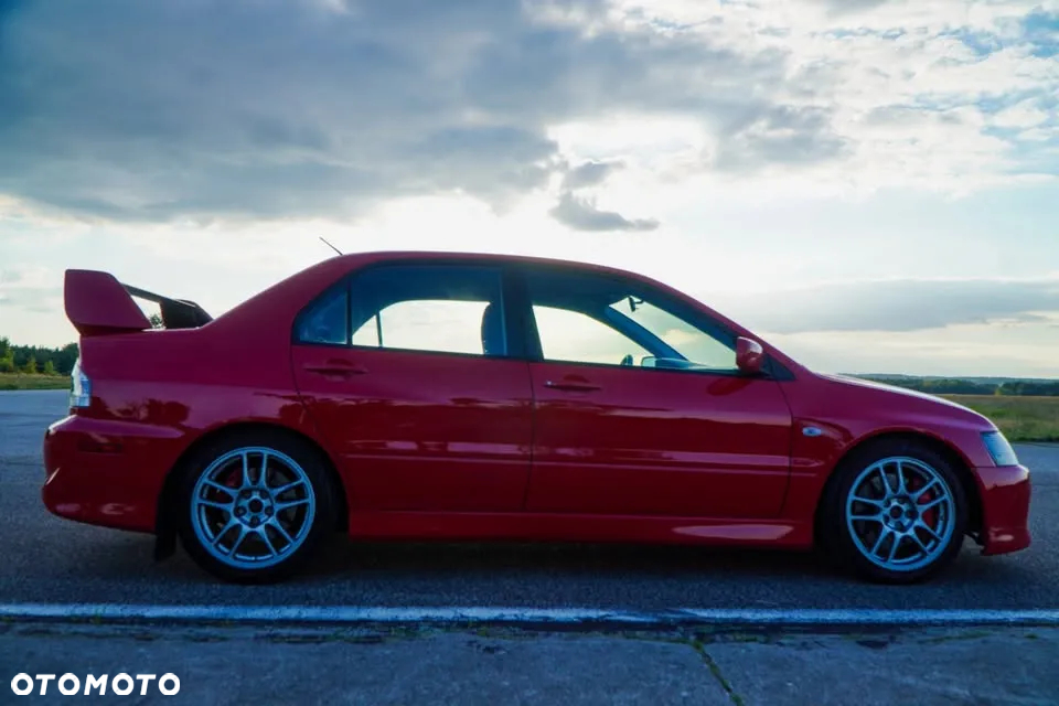 Mitsubishi Lancer Evolution - 2