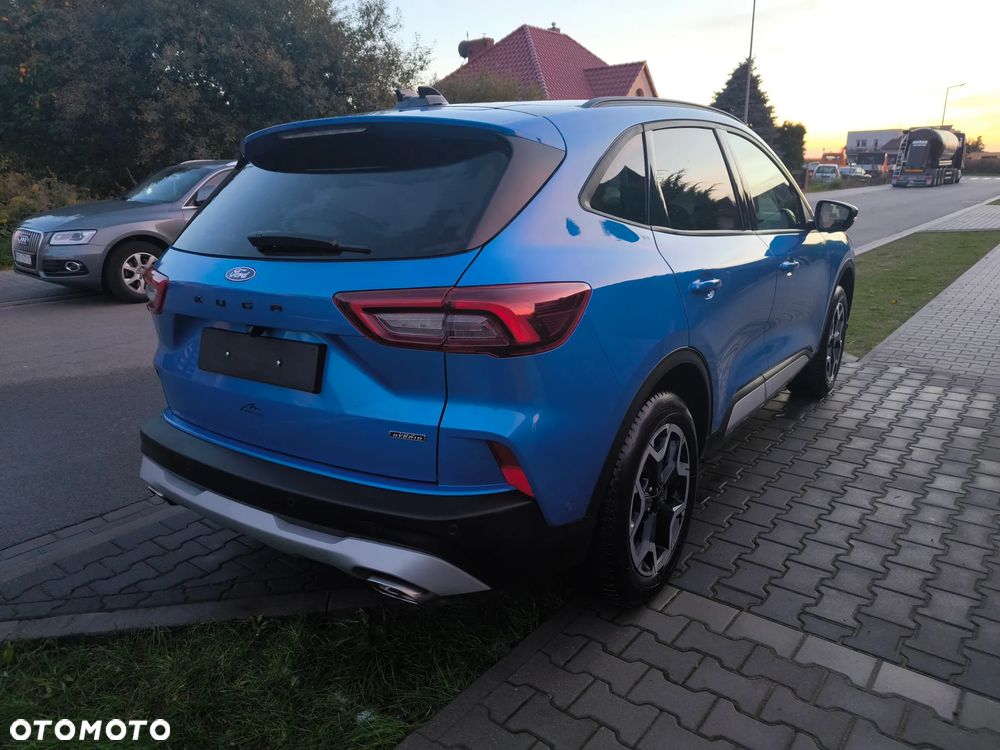 Ford Kuga 2.5 Duratec PHEV TITANIUM X - 2