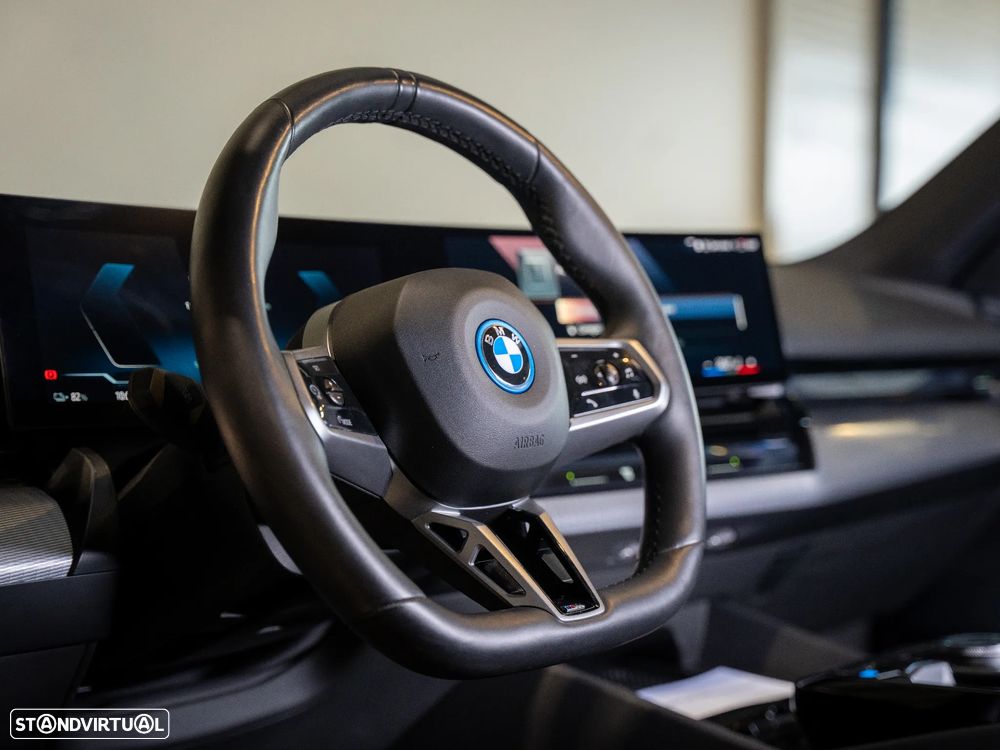 BMW i5 eDrive40 Pack Desportivo M Pro - 9