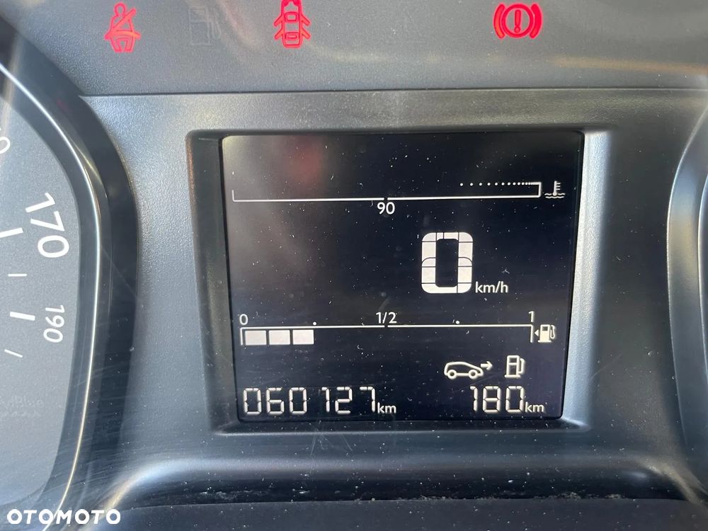 Fiat Scudo Brygadówka 6 osób - 10