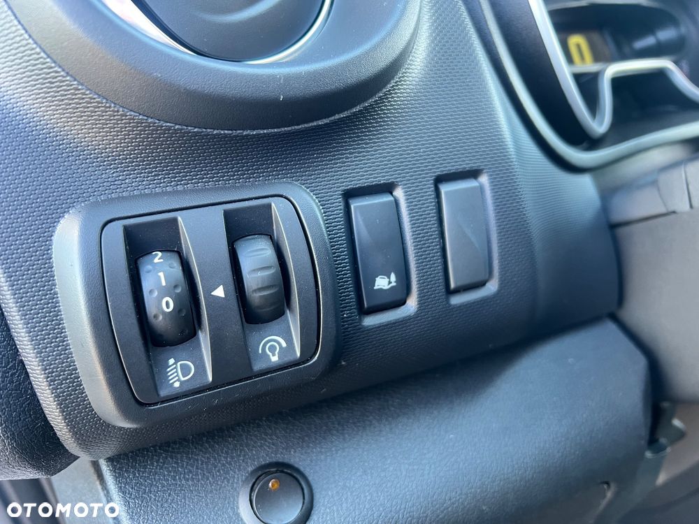 Renault Trafić - 18