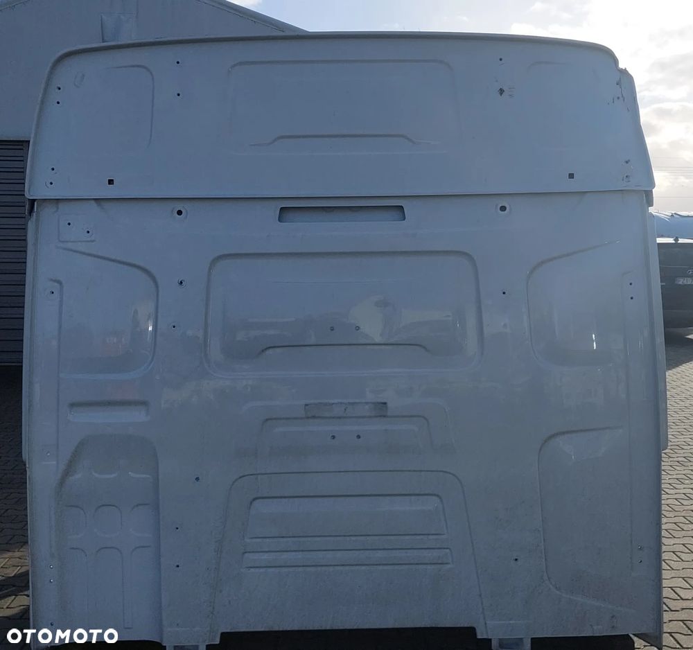 KABINA RENAULT GAMA T WYSOKA 2023R - 4