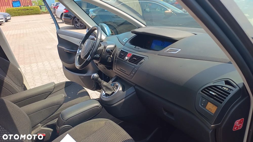 Citroën C4 Picasso 1.6 VTi SX - 17