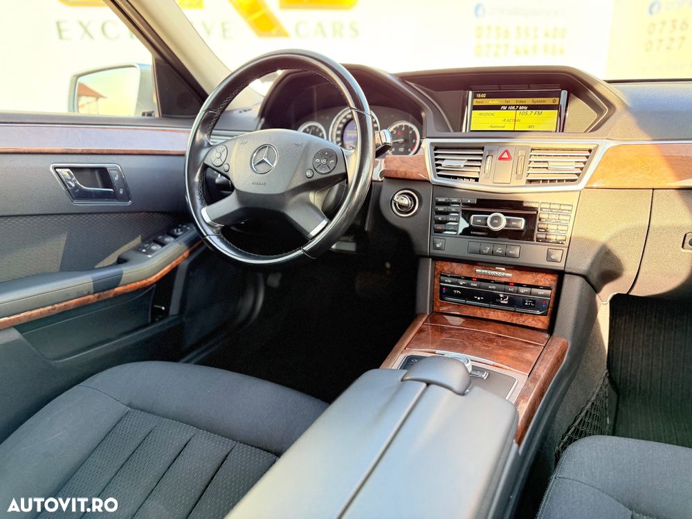 Mercedes-Benz E 220 T CDI 7G-TRONIC Elegance - 7