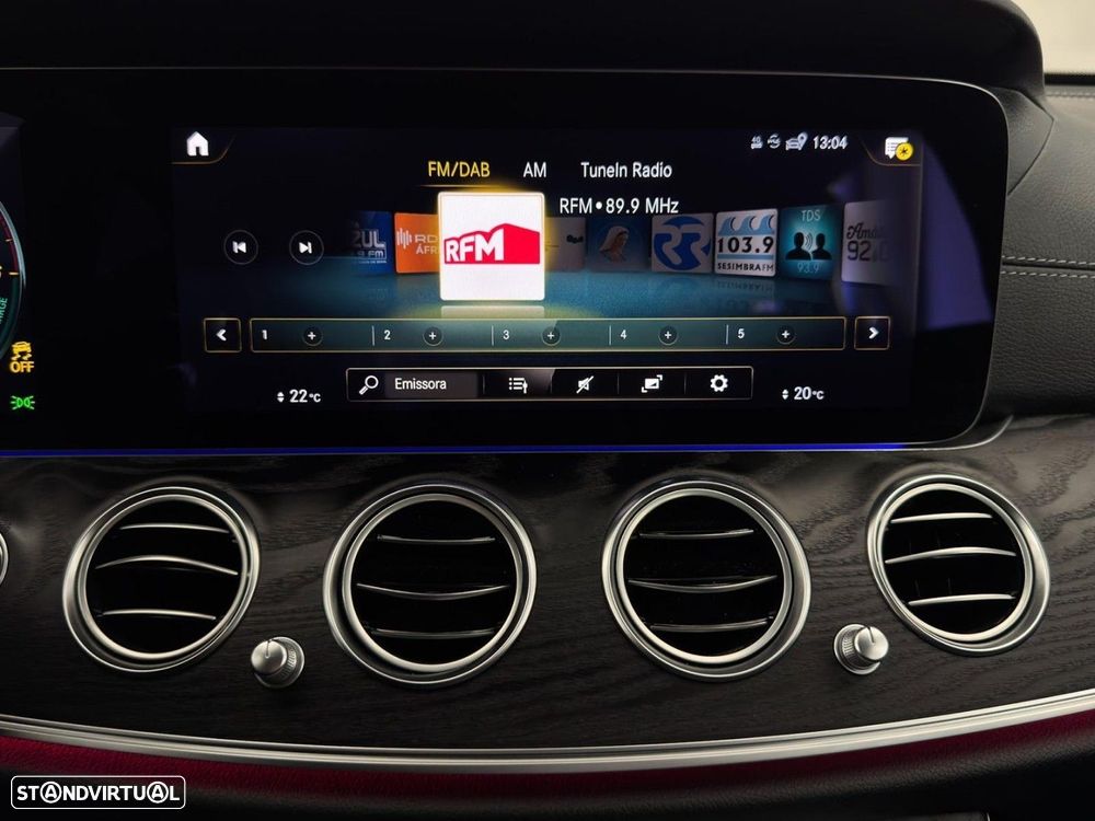 Mercedes-Benz E 300 de AMG Line 4Matic - 31