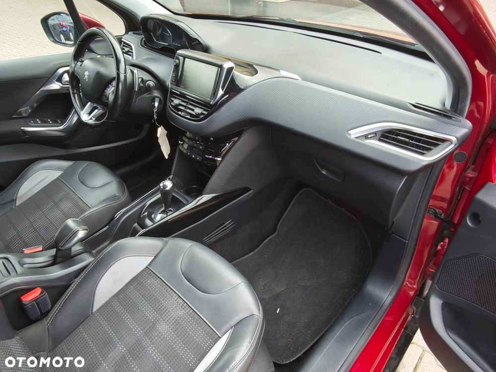 Peugeot 2008 - 18
