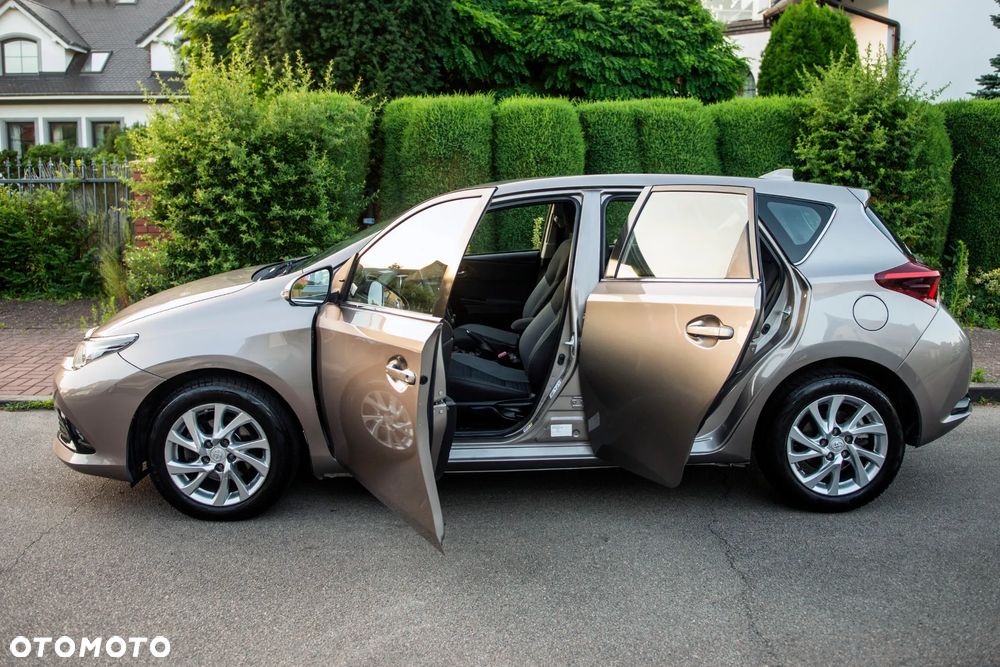 Toyota Auris 1.2 Turbo Comfort - 14