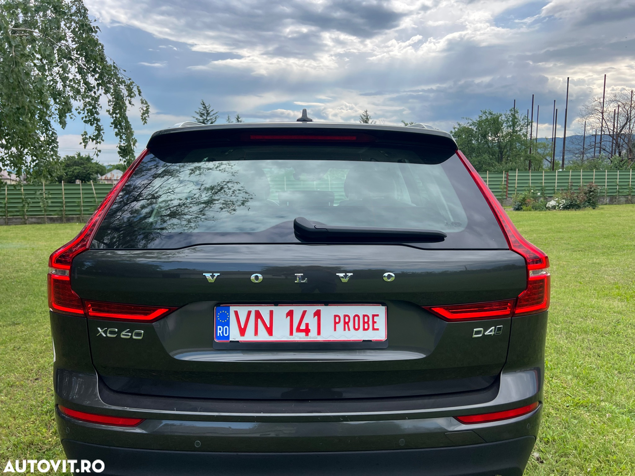 Volvo XC 60 D4 AWD Geartronic RDesign - 11