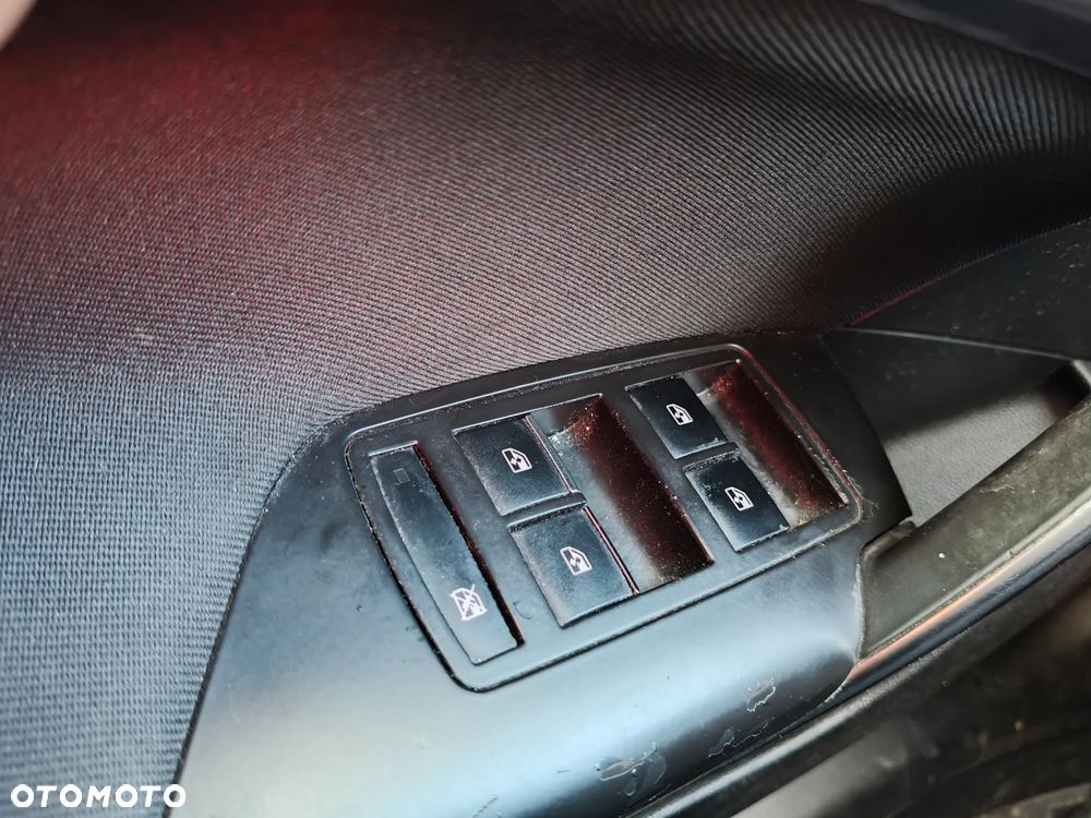 Opel Insignia 1.8 Cosmo - 20