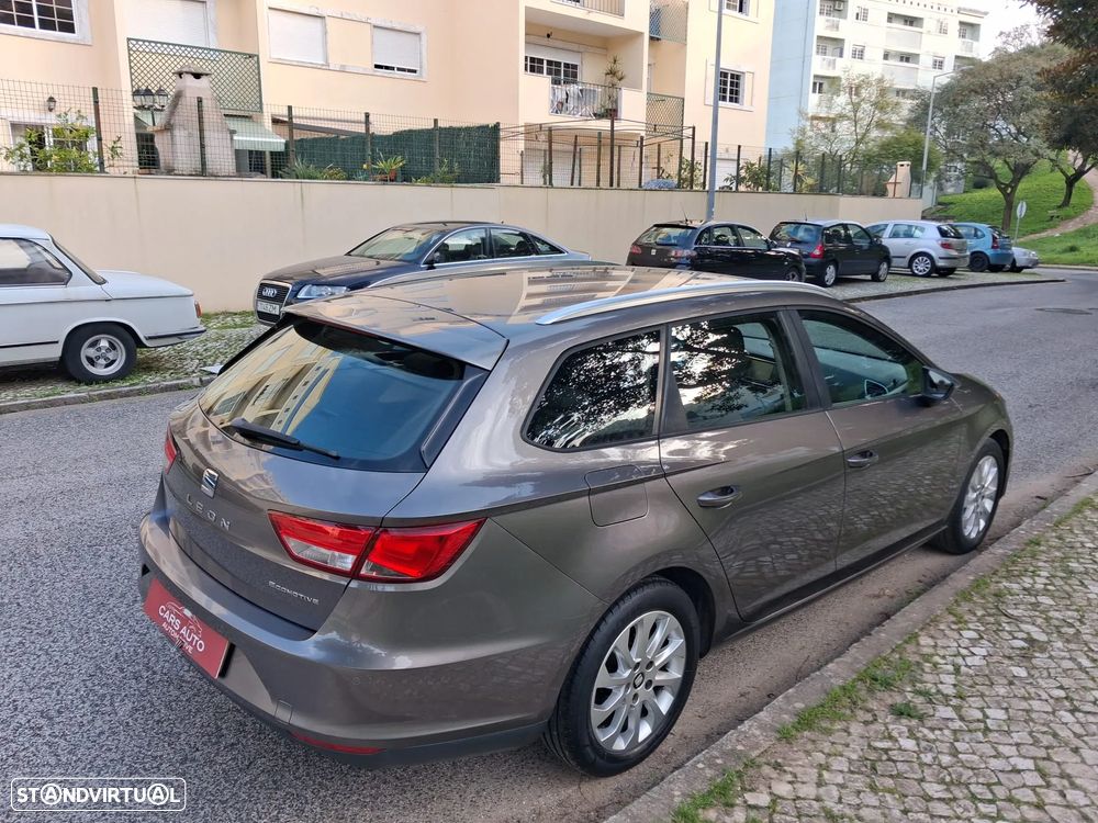 SEAT Leon 1.6 TDI Style S/S - 6