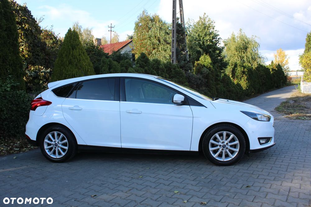Ford Focus 1.0 EcoBoost Titanium ASS - 8