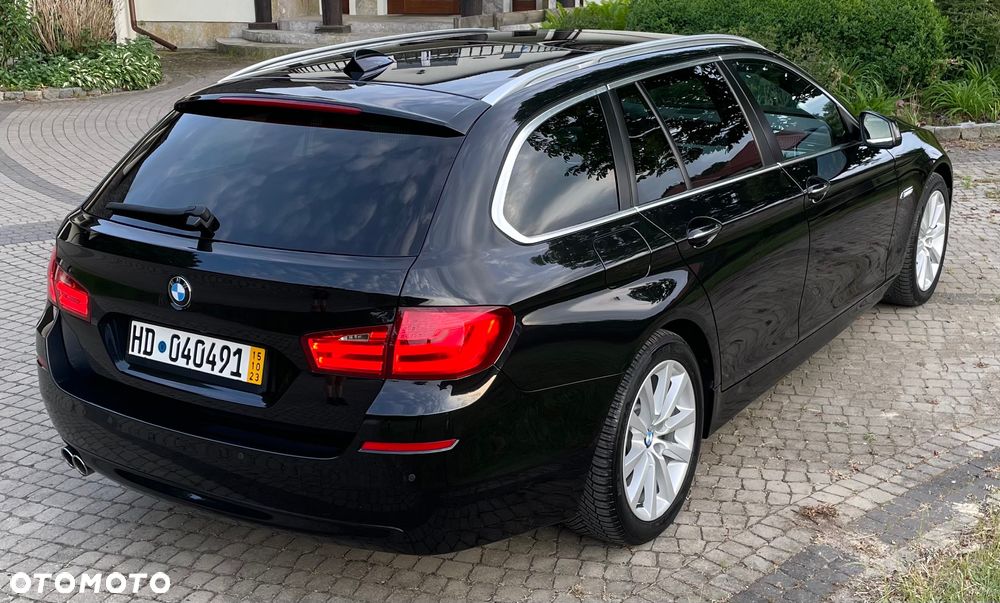 BMW Seria 5 525d - 7