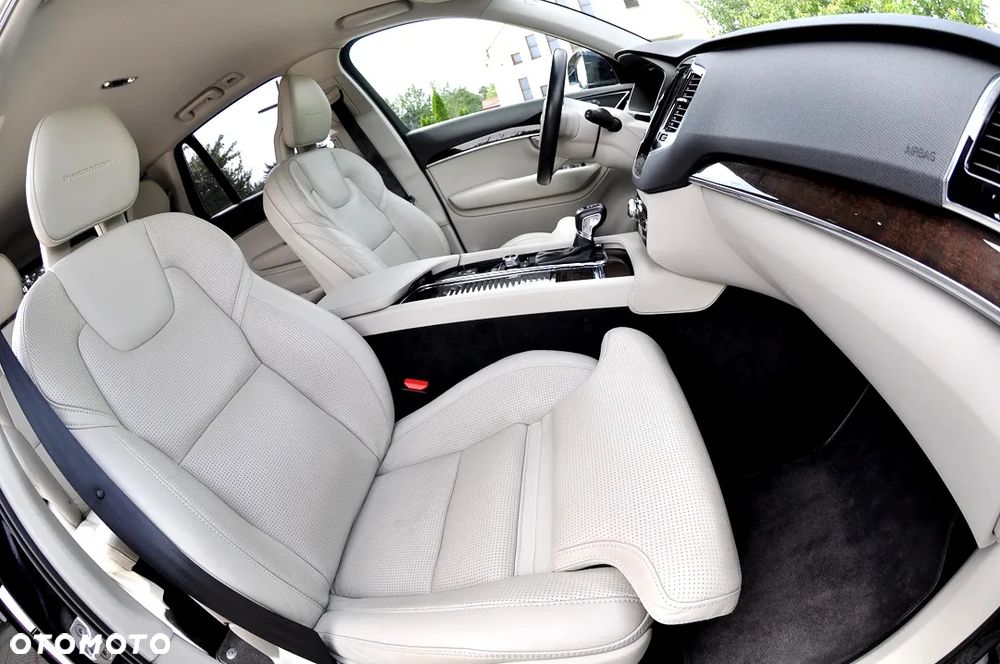 Volvo XC 90 D5 AWD Inscription - 23